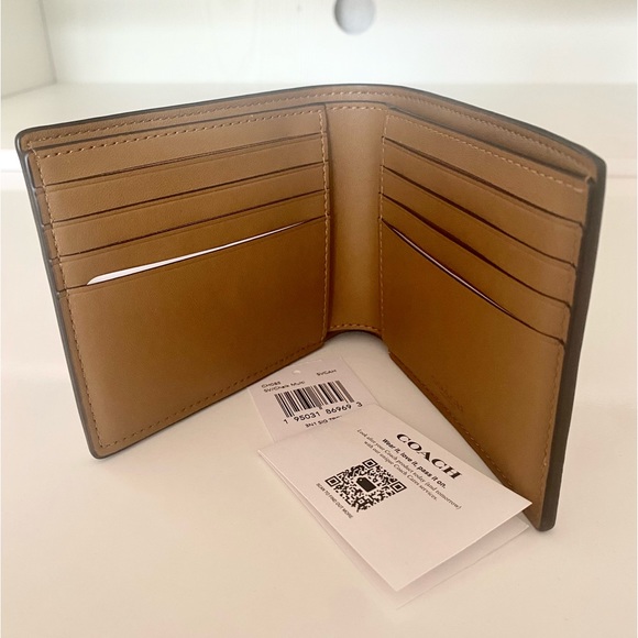 🕶NEW🕶Coach Men wallet/signature colors/canvas leather - Picture 3 of 6